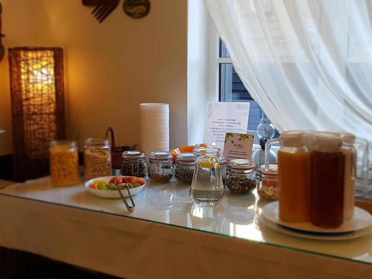 Hansalinn Pärnu Buitenkant foto